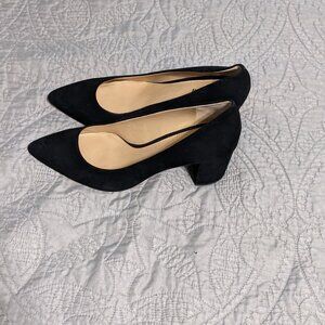 Gianni Bini Delancy Black Nubuck Leather Pumps